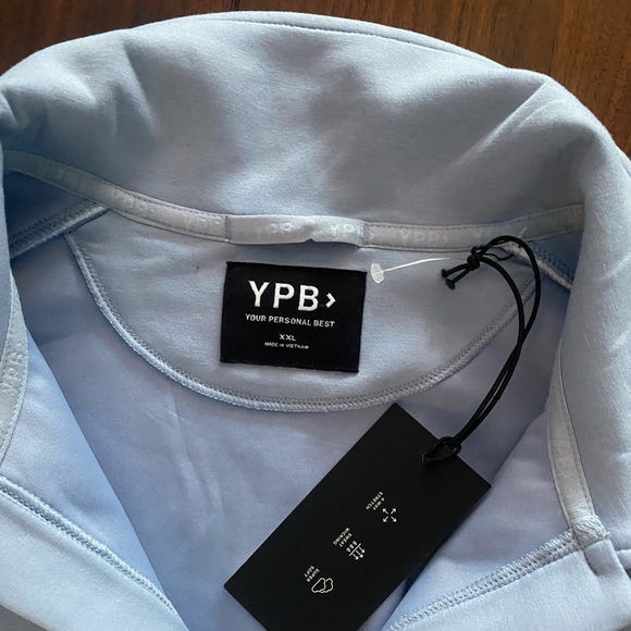 NWT Abercrombie YPB Light Blue Sweatshirt - Picture 3 of 3